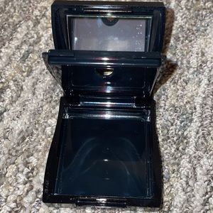 NIB!! Mary Kay Mini Compact